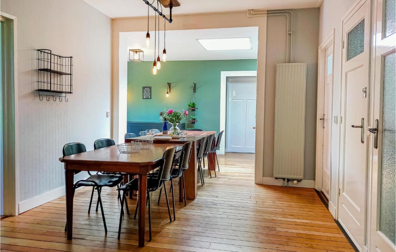 Gorgeous Home In Scharendijke With Kitchen Exteriér fotografie